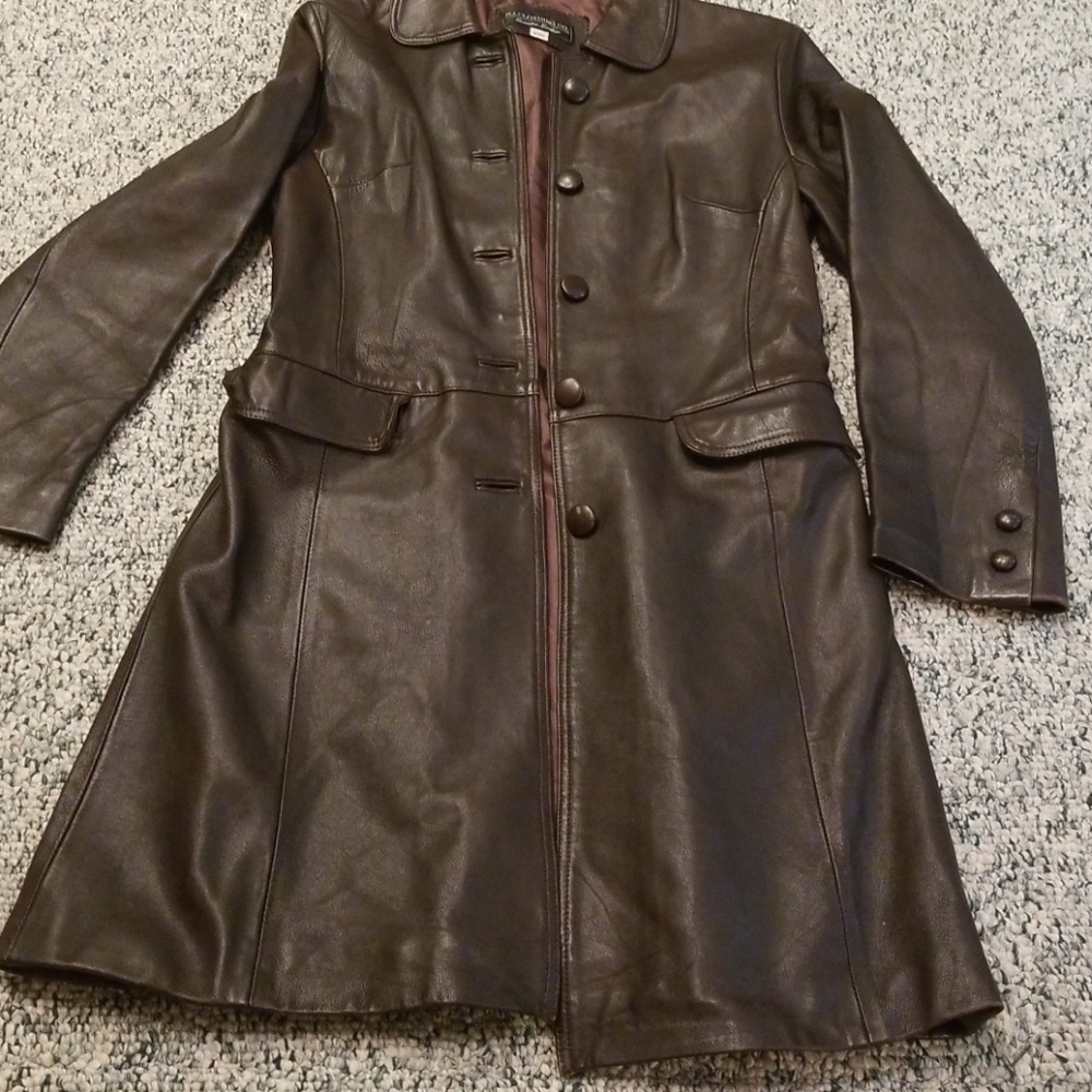 Ladies Brown Leather R.I.Clothing Co.Coat Size 2